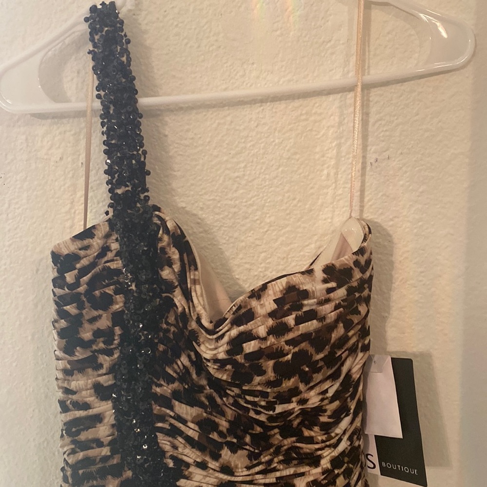 J S Boutique Leopard Black Sequin Dress Never Been Worn Size 6 Original Tags